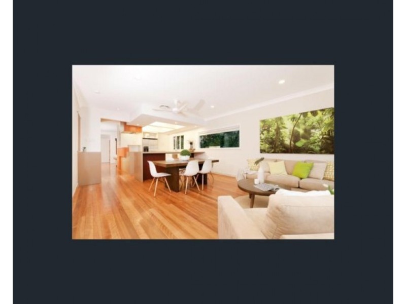 111 Ninth Avenue, St Lucia QLD 4067