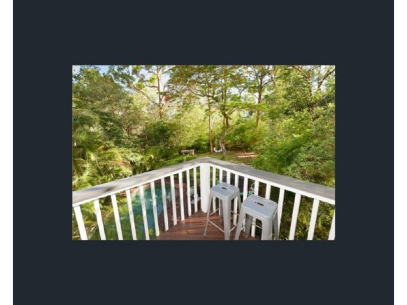 111 Ninth Avenue, St Lucia QLD 4067