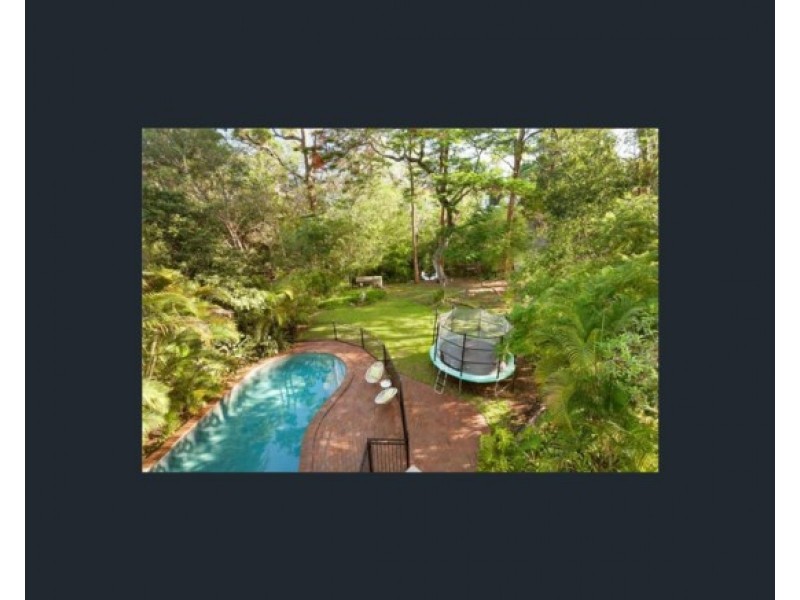 111 Ninth Avenue, St Lucia QLD 4067