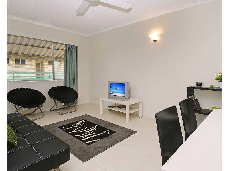 2/87 Swann Road, Taringa QLD 4068