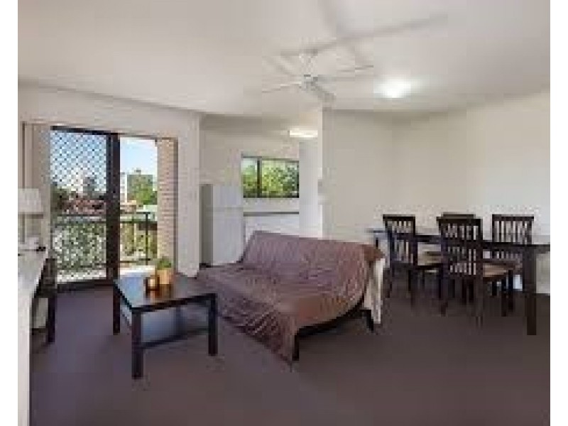 8/20 Durham Street, St Lucia QLD 4067