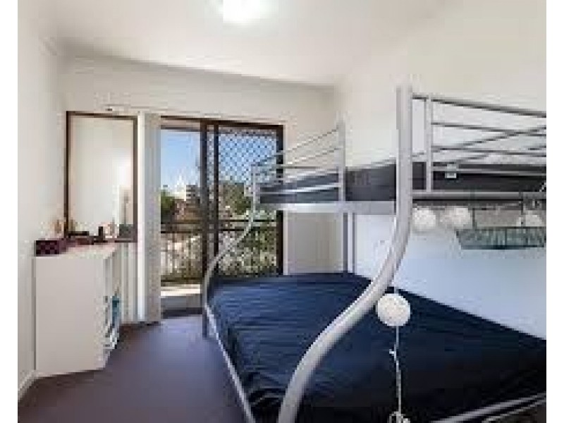 8/20 Durham Street, St Lucia QLD 4067