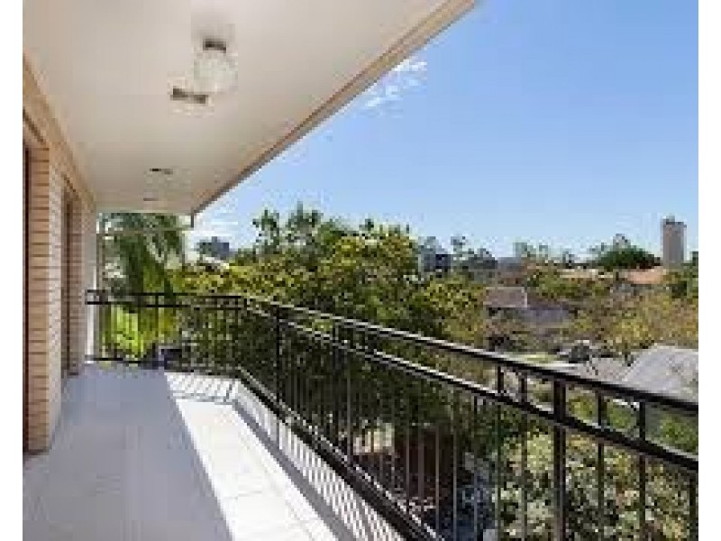 8/20 Durham Street, St Lucia QLD 4067