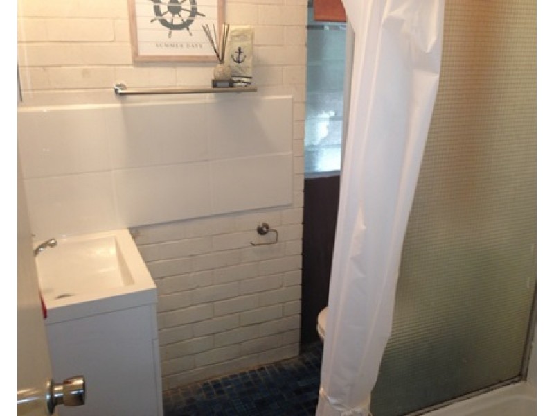 5/124 Sir Fred Schonell Drive, St Lucia QLD 4067