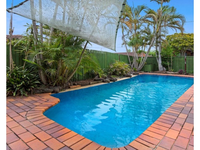 89 Almeida Street, Indooroopilly QLD 4068