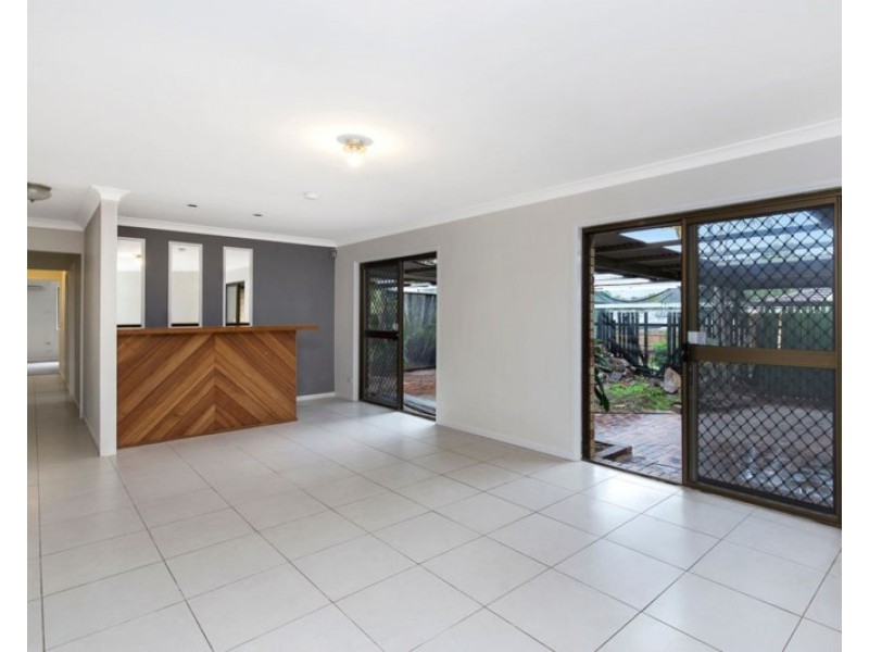 89 Almeida Street, Indooroopilly QLD 4068