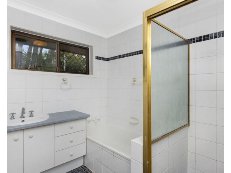 89 Almeida Street, Indooroopilly QLD 4068