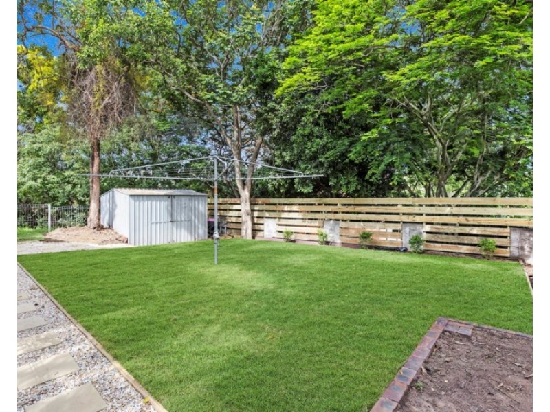 89 Almeida Street, Indooroopilly QLD 4068