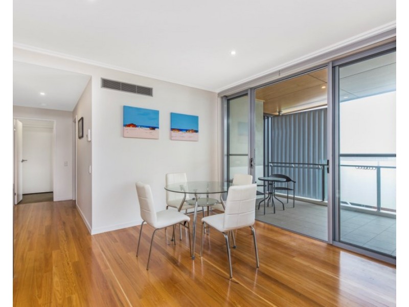 9/39 Depper Street, St Lucia QLD 4067