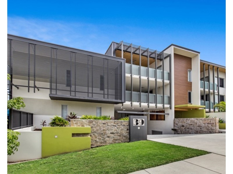 9/39 Depper Street, St Lucia QLD 4067