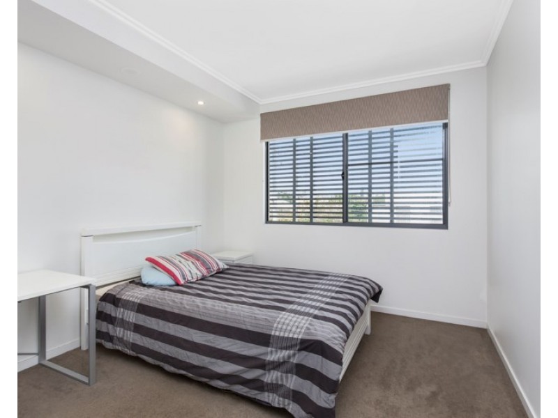 9/39 Depper Street, St Lucia QLD 4067