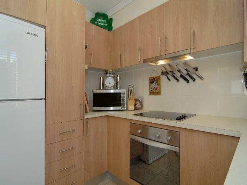 3/9 Railway Avenue, Indooroopilly QLD 4068