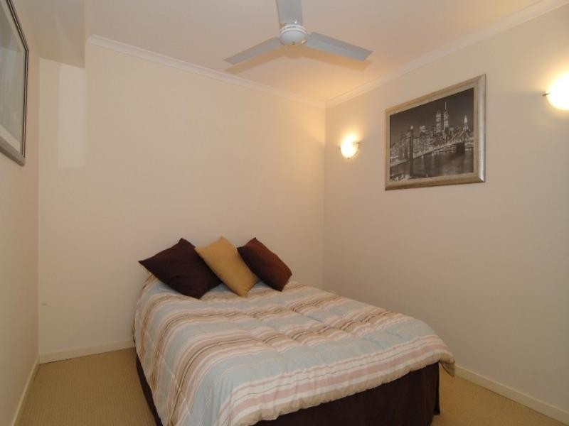 3/9 Railway Avenue, Indooroopilly QLD 4068