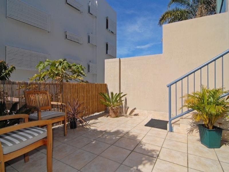 3/9 Railway Avenue, Indooroopilly QLD 4068