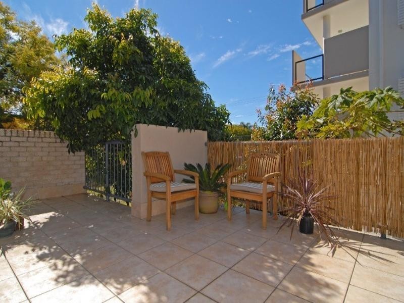 3/9 Railway Avenue, Indooroopilly QLD 4068