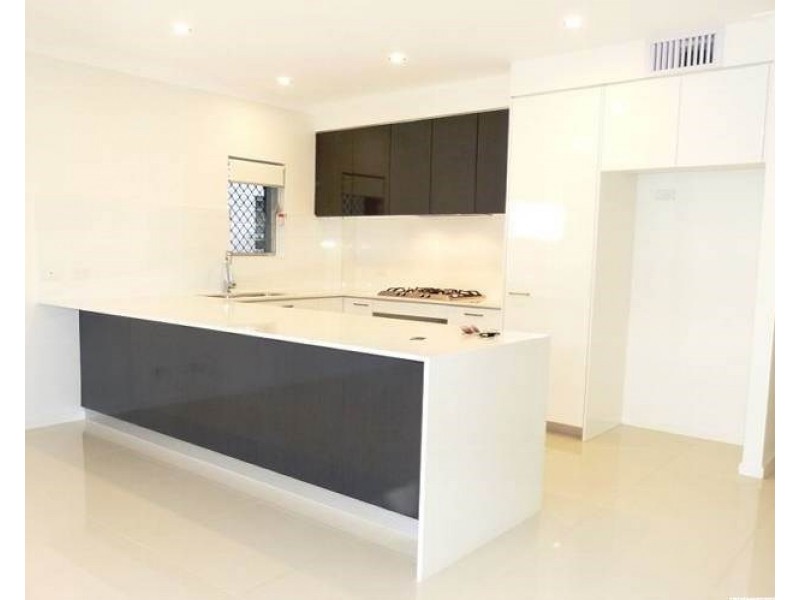 3/38 Nelson Parade, Indooroopilly QLD 4068