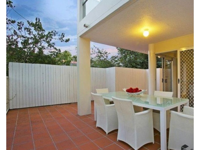 1/45 Mitre Street, St Lucia QLD 4067