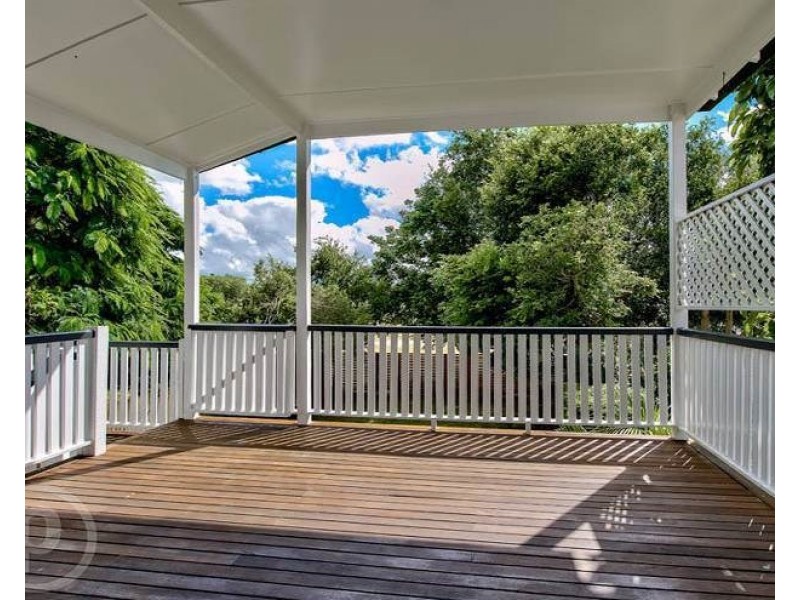 19 Torwood Street, Auchenflower QLD 4066