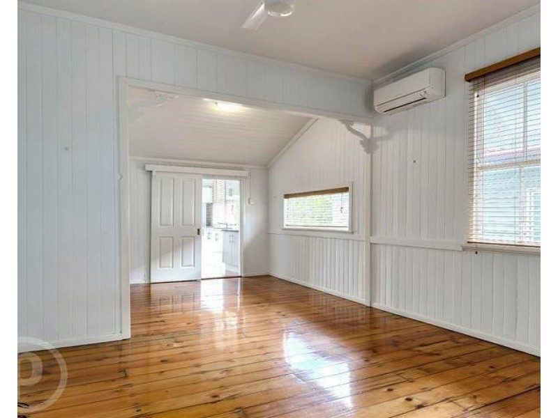 19 Torwood Street, Auchenflower QLD 4066