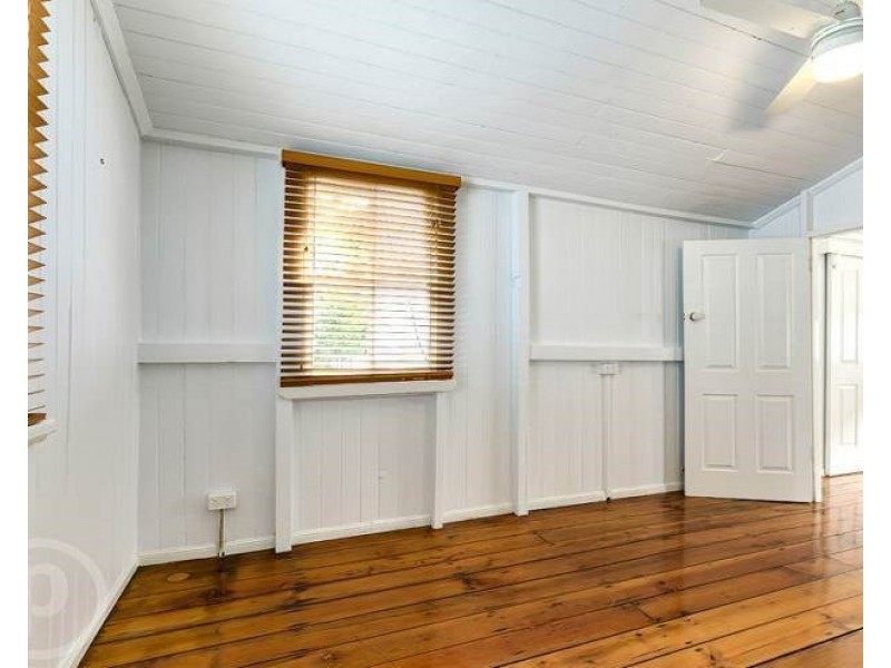 19 Torwood Street, Auchenflower QLD 4066