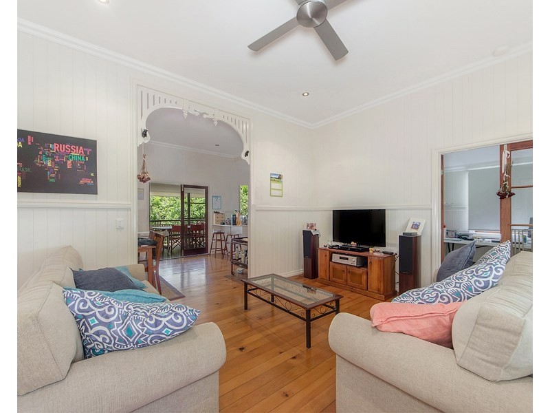 17 Knowles Street, Auchenflower QLD 4066