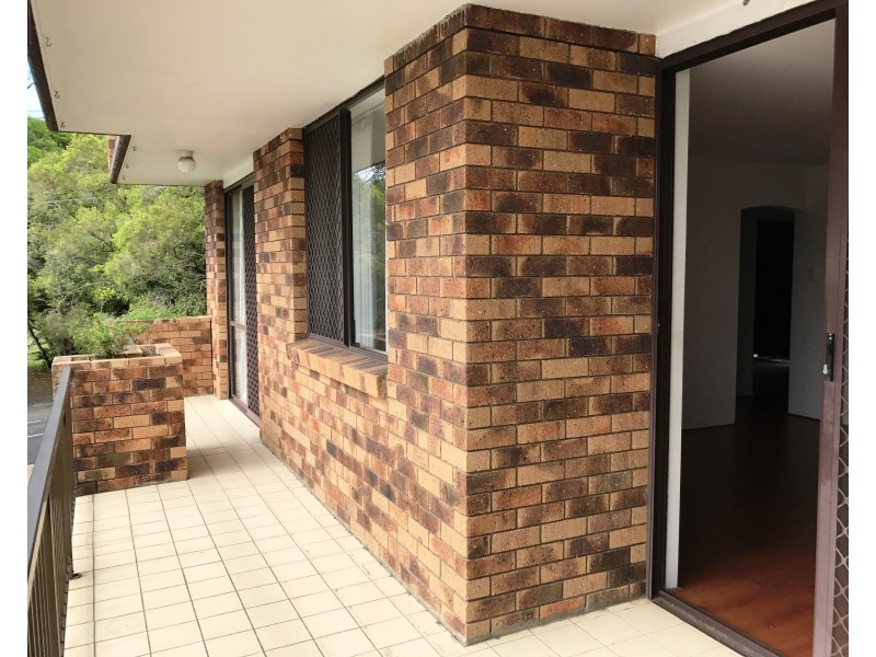 1/114 Carmody Road, St Lucia QLD 4067