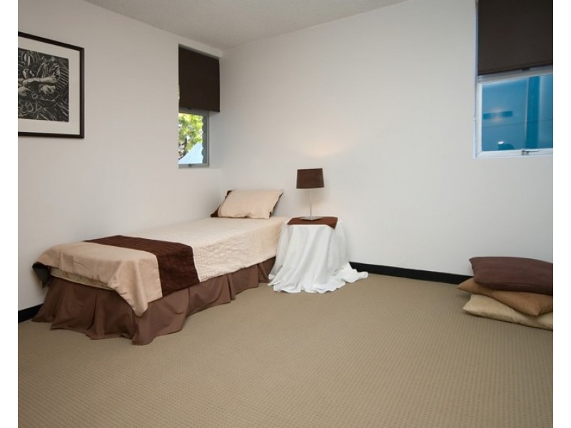 1/26 Brisbane Street, Toowong QLD 4066