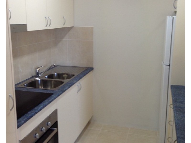 1/31 Bishop Street, St Lucia QLD 4067