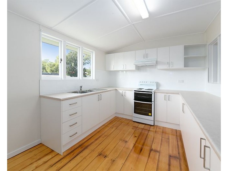 21 Shamrock Road, Darra QLD 4076