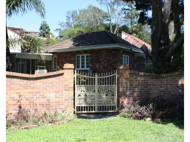 1 McCaul Street, Taringa QLD 4068