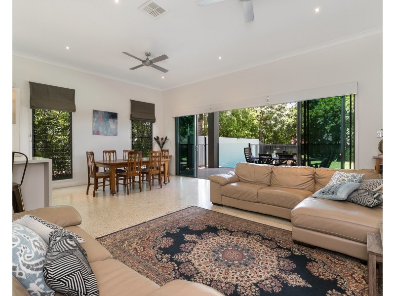 14 Dart Street, Corinda QLD 4075