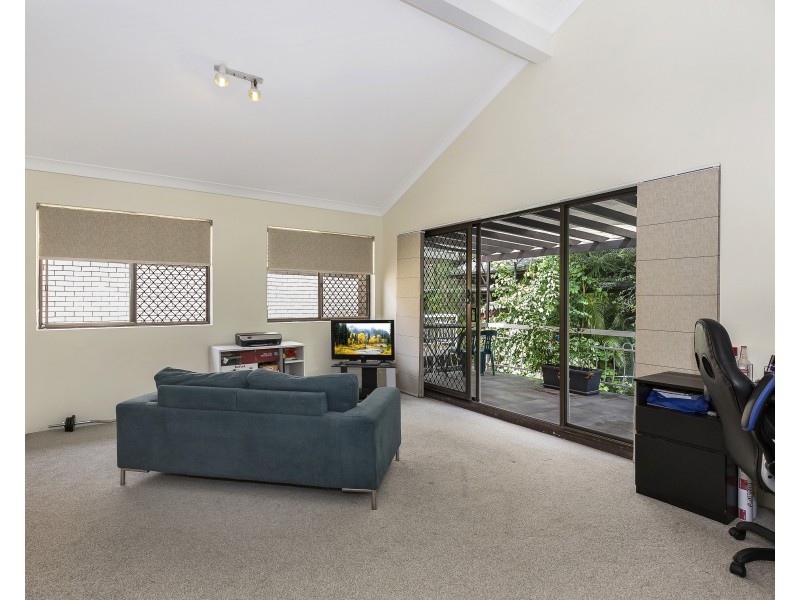 18/31 Bishop Street, St Lucia QLD 4067