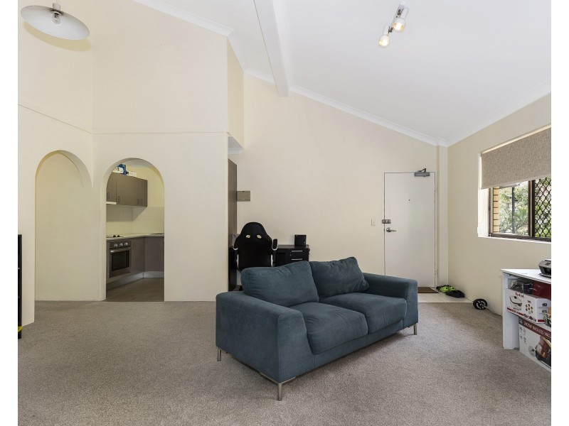 18/31 Bishop Street, St Lucia QLD 4067