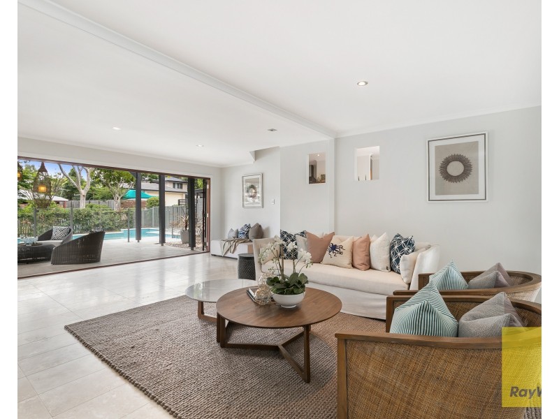 14 Caladenia Street, Indooroopilly QLD 4068