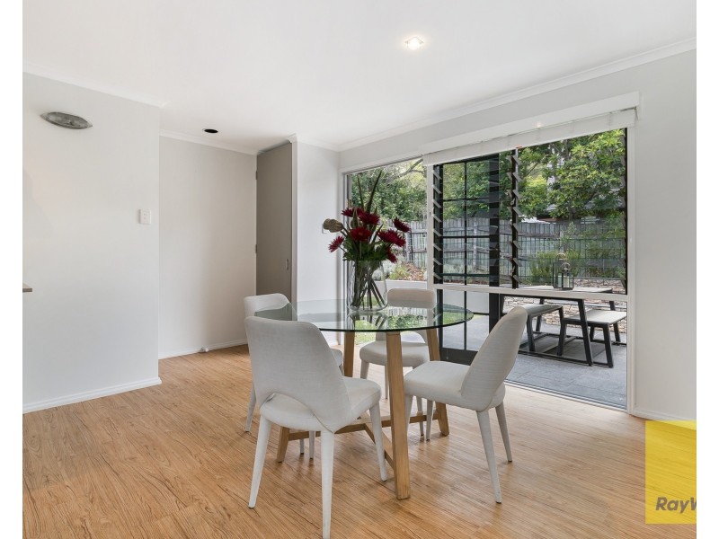 14 Caladenia Street, Indooroopilly QLD 4068