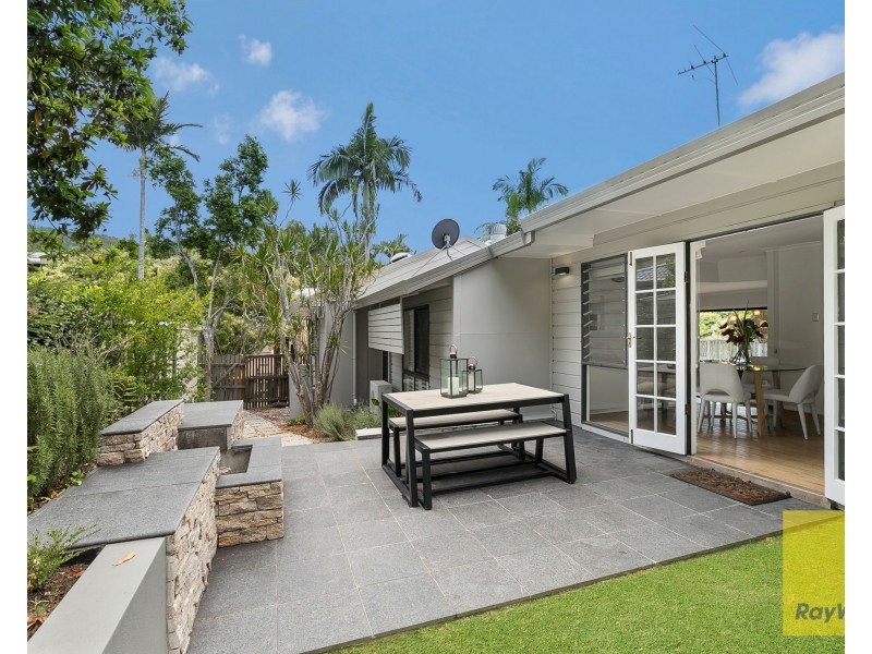 14 Caladenia Street, Indooroopilly QLD 4068