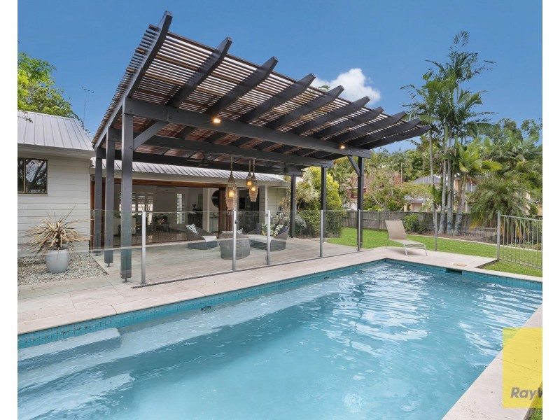 14 Caladenia Street, Indooroopilly QLD 4068