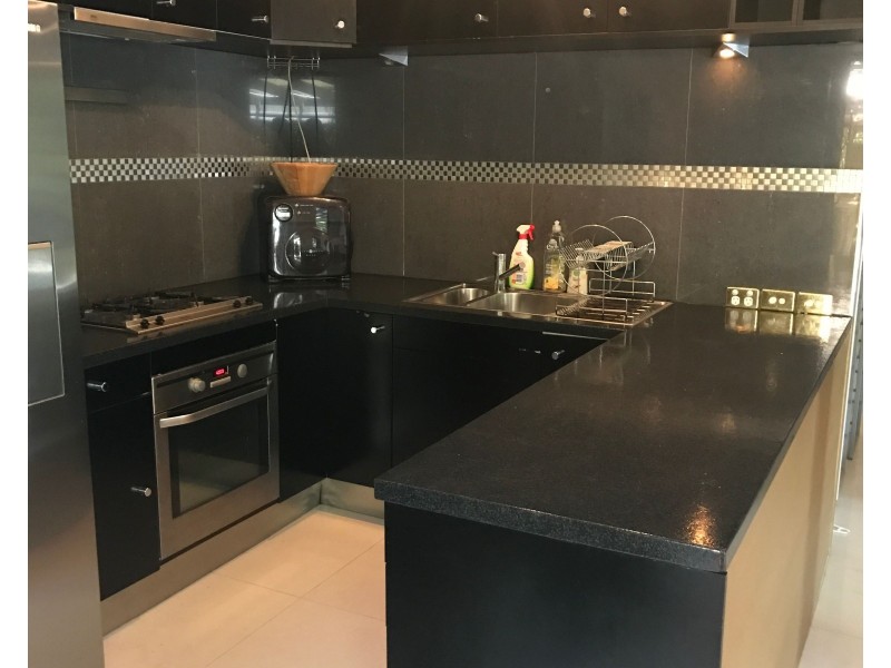 93 Sir Fred Schonell Drive, St Lucia QLD 4067