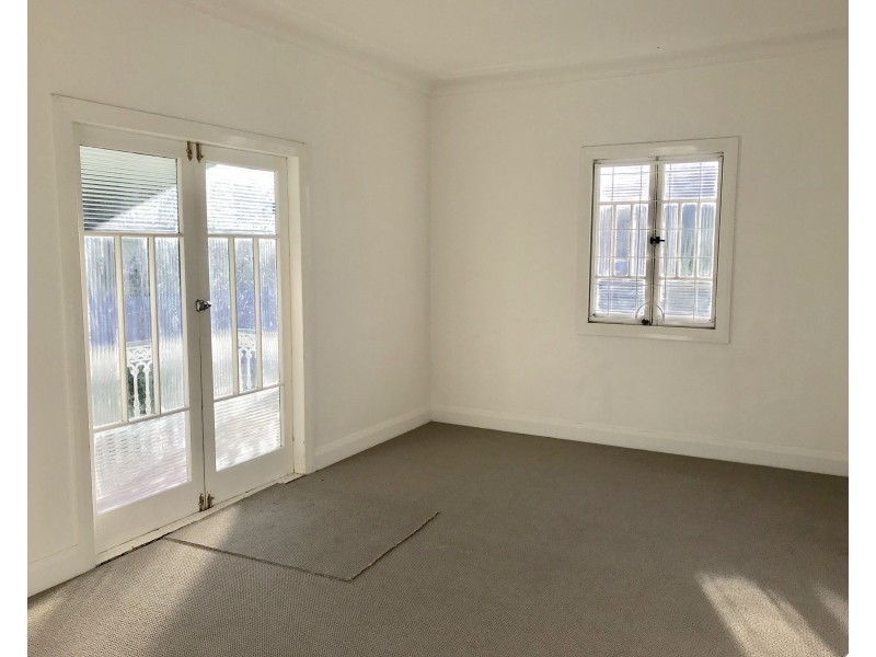 20 Beatrice Street, Taringa QLD 4068