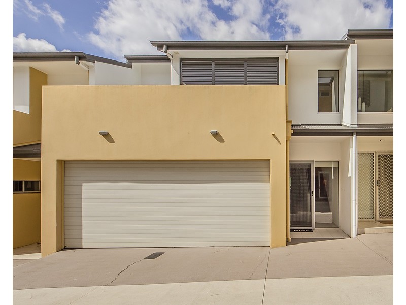 5/57 Sisley Street, St Lucia QLD 4067