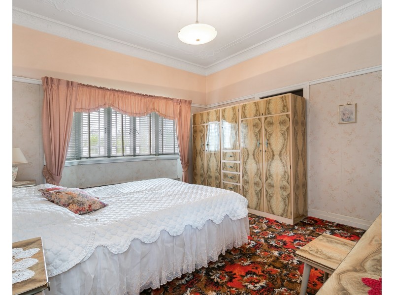 24 Millwood Street, Bardon QLD 4065