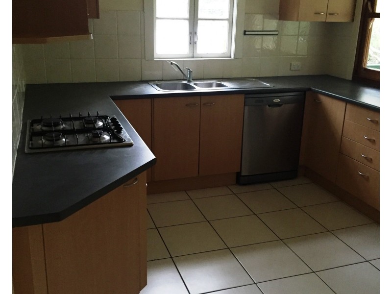 63 Woolley Street, Taringa QLD 4068