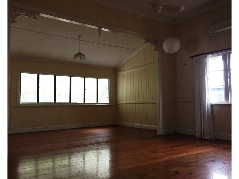 63 Woolley Street, Taringa QLD 4068