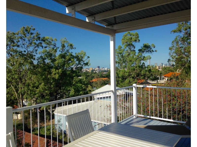 240 Swann Road, Taringa QLD 4068