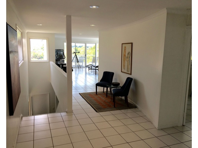 240 Swann Road, Taringa QLD 4068