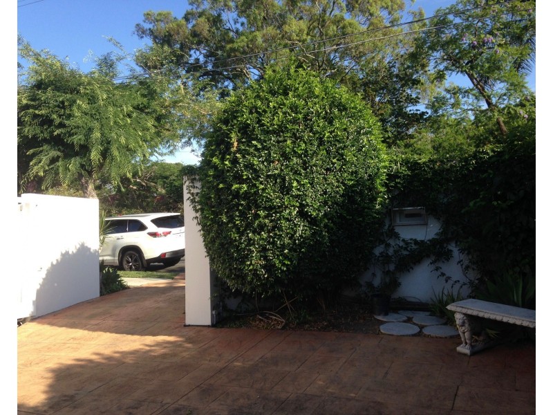 240 Swann Road, Taringa QLD 4068