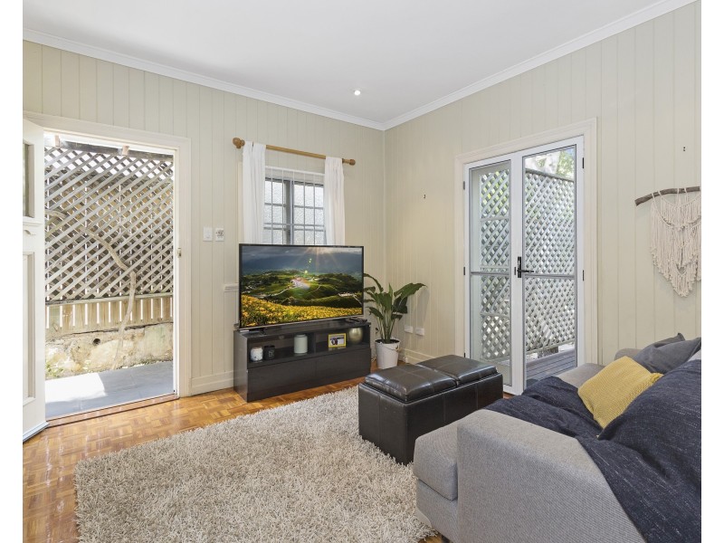 10 Ivy Street, Toowong QLD 4066