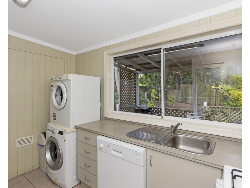 10 Ivy Street, Toowong QLD 4066
