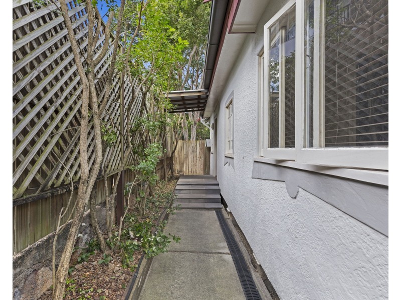 10 Ivy Street, Toowong QLD 4066