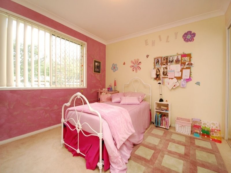 6 Rambler Street, Bardon QLD 4065